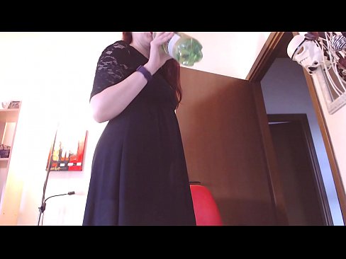 ❤️ Una schiava sottomessa che ama le mutandine sporche e lussuriose è costretta a masturbarsi dopo aver visto questo video! ☑ Pornoal it.doujin-sexy.ru ❌❤
